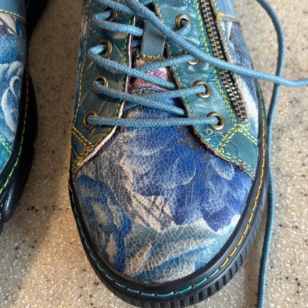 Spring Step shoes - Picture 2 of 8
